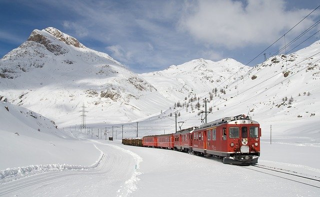 monolocale mendrisio treno svizzera